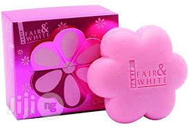 [200g] FAIR & WHITE PARIS So White Exfoliating Soap