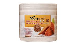 [600ml] Veet Gold Milk + Almond Whitening Scrub